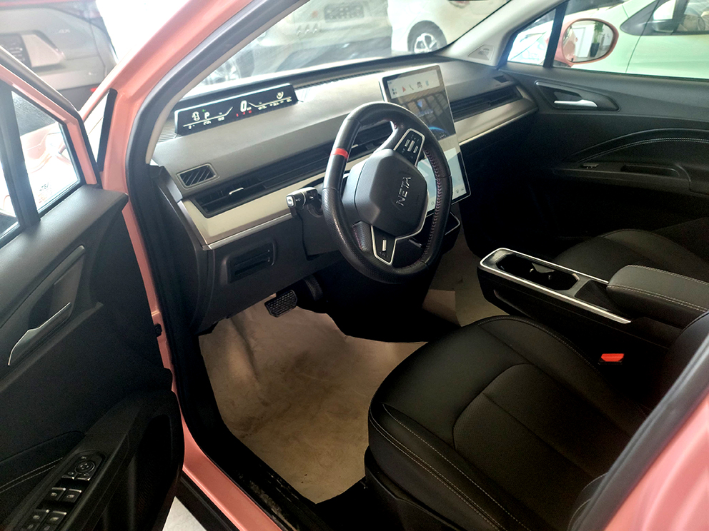 G-NETA V 2021 SUV - Image 9