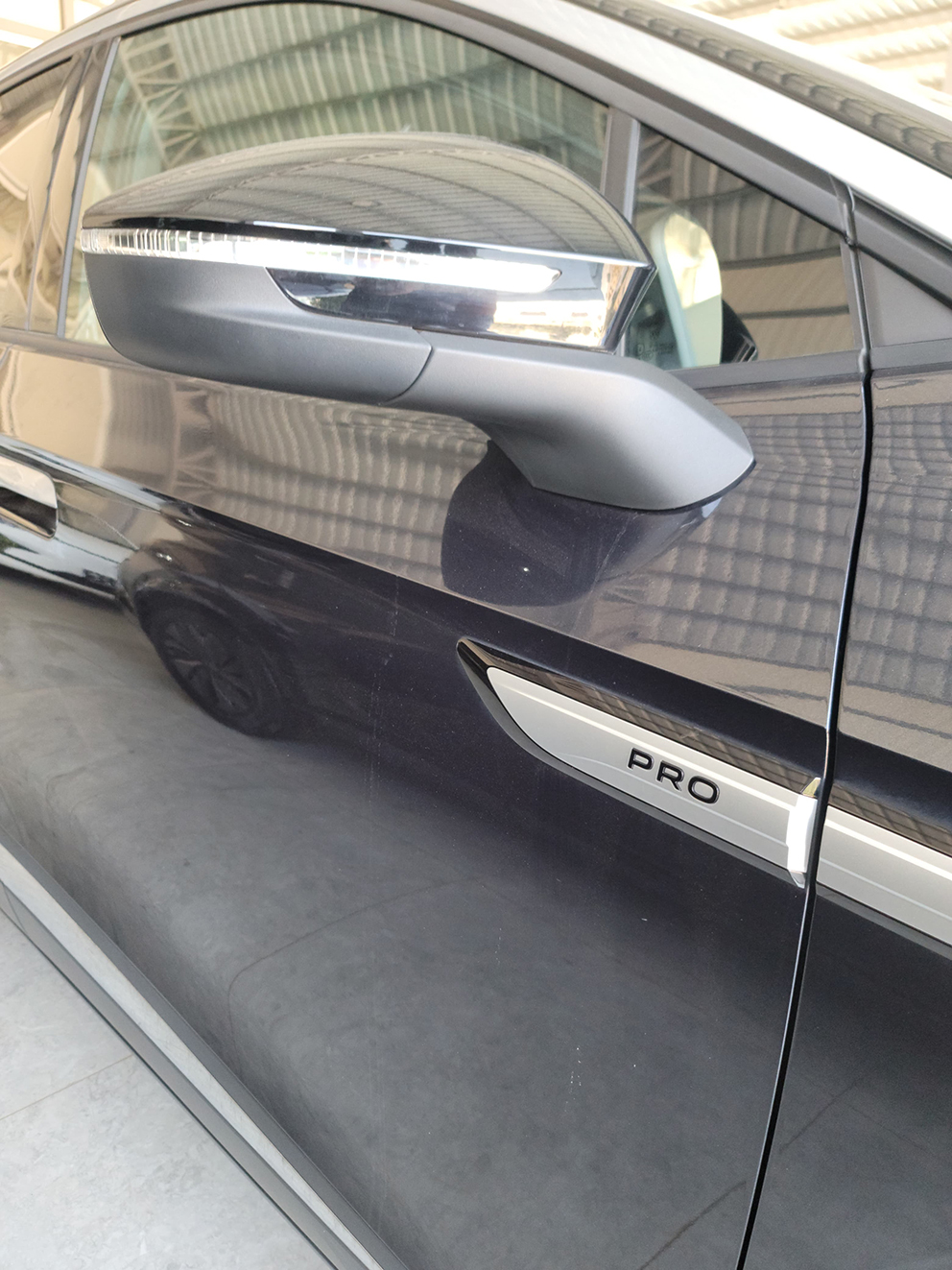 O-Volkswagen : ID4 PRO CROZZ 2023 - Image 8
