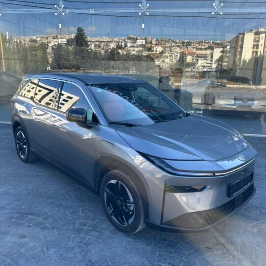 TOYOTA BZ3X PRO  2025